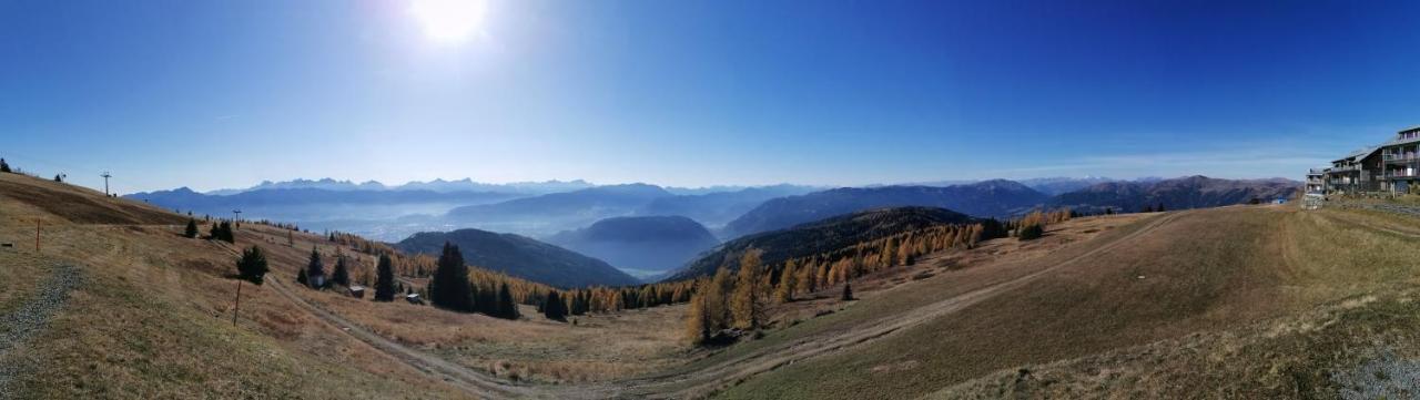 Deutschberg Gerlitzen Ferienappartement Paul Im Ski- Und Wandergebiet, Kanzelhoehe, Ossiacher See מראה חיצוני תמונה